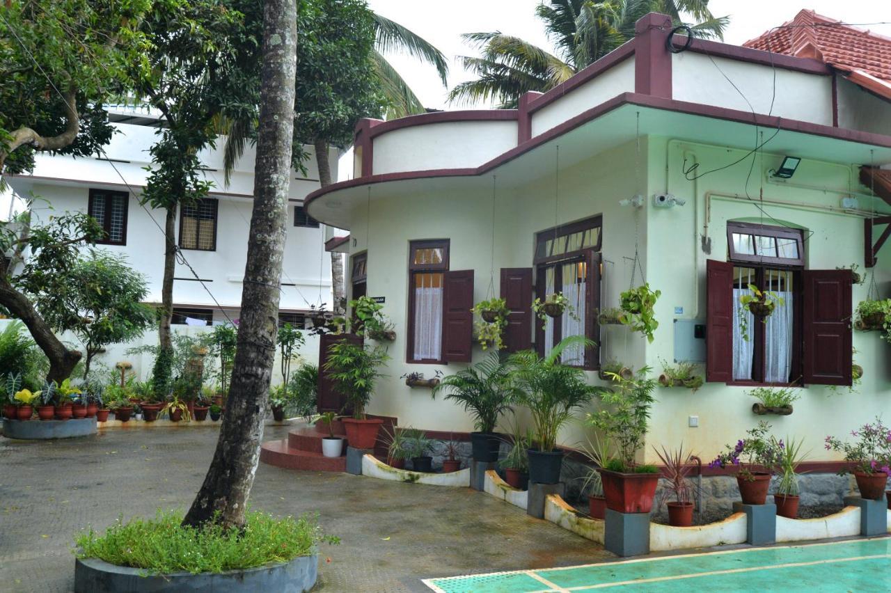 Remasailam Homestay - Thiruvananthapuram , Calm & Blend With Nature Luaran gambar